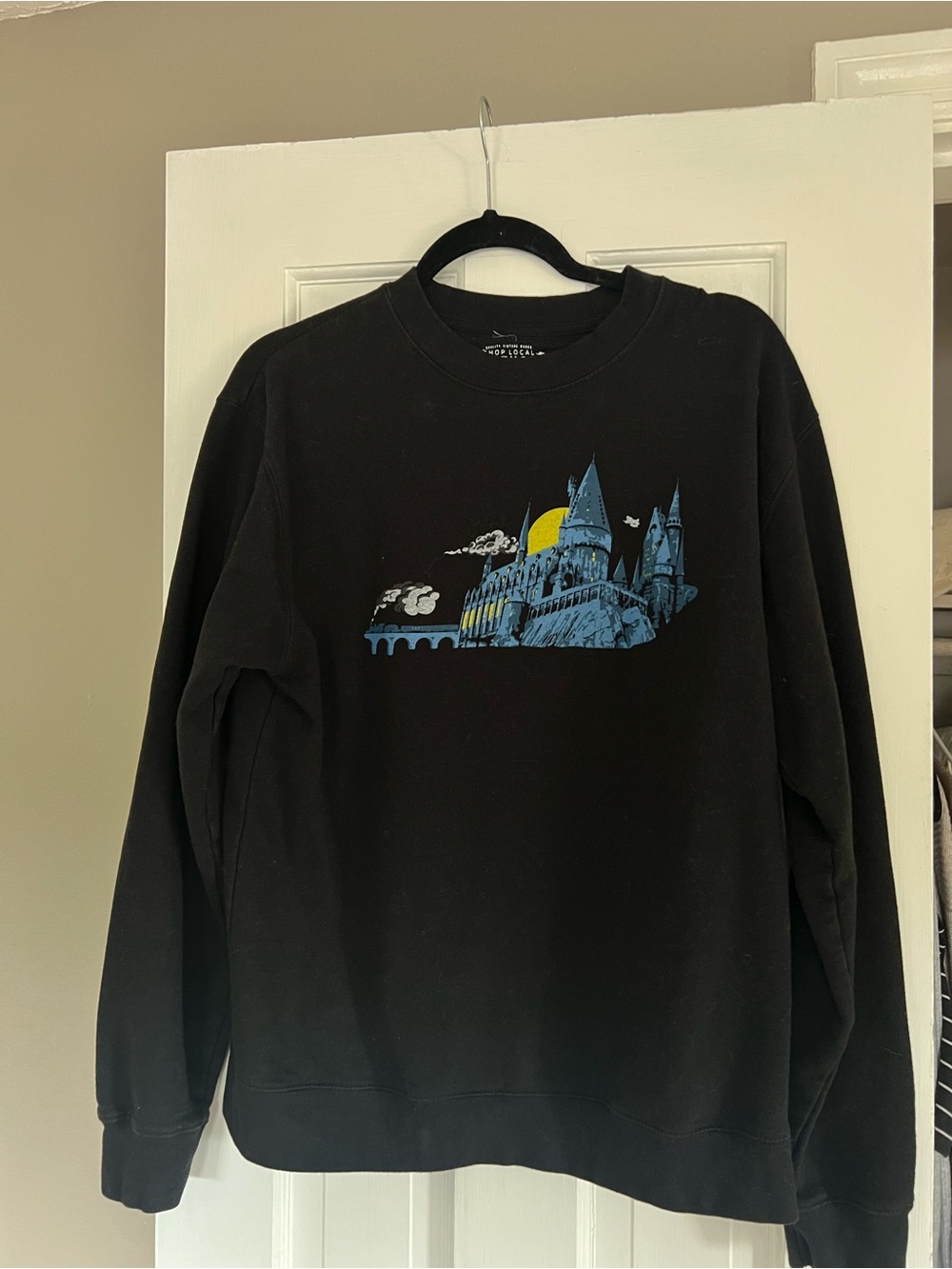 Hogwarts Crewneck Sweatshirt